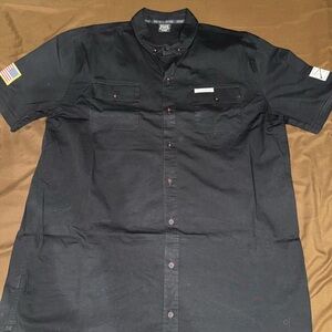 GruntStyle Men's Garage Black Short Sleeve Button Down Shirt